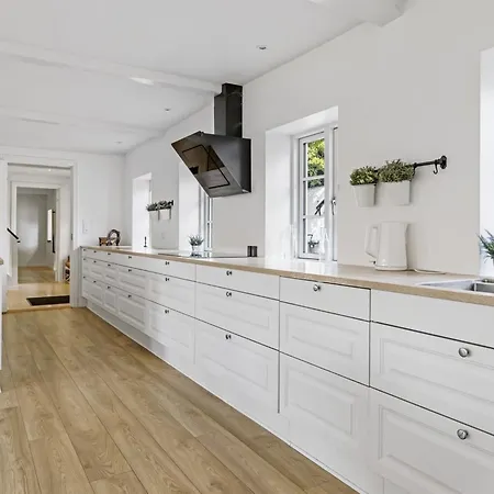 Vinni - 25km From The Sea By Interhome *
